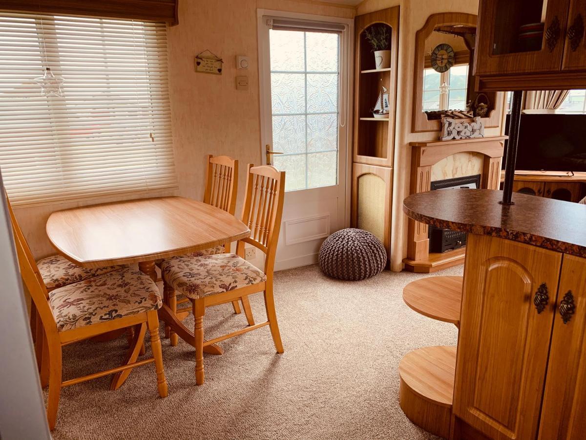 157 Amour Caravan Tywyn Extérieur photo